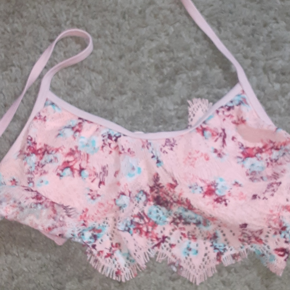 Baithing suit top